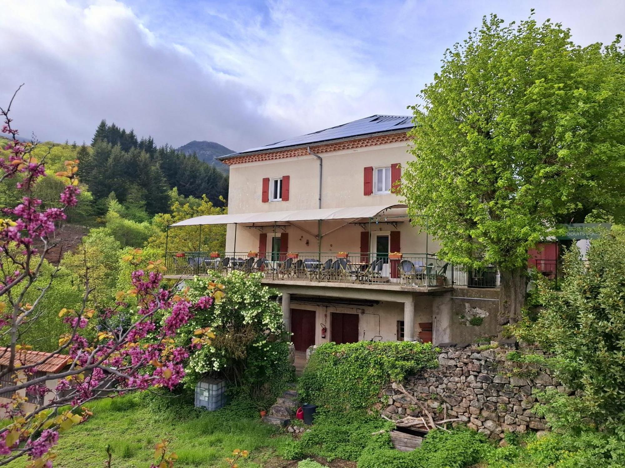 Auberge Arthea Laviolle Exterior photo