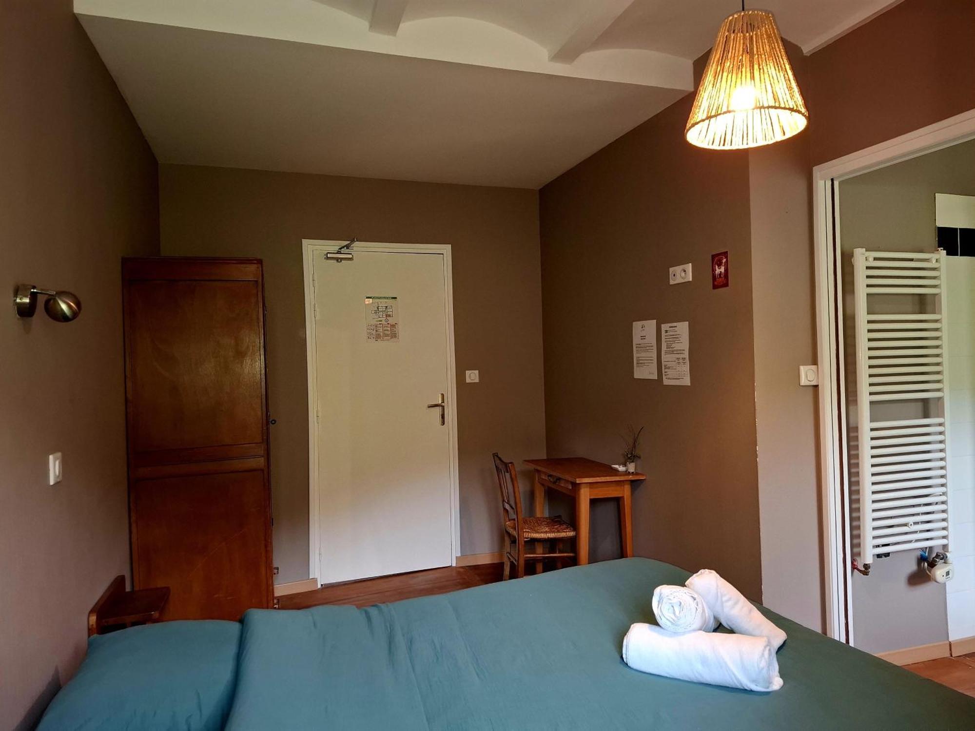 Auberge Arthea Laviolle Room photo