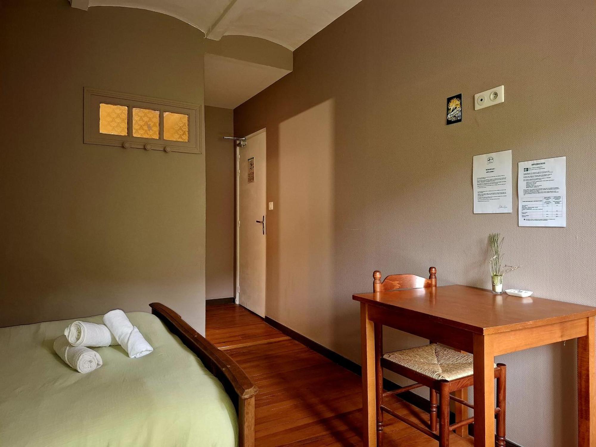 Auberge Arthea Laviolle Room photo